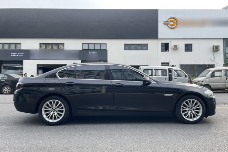 Used BMW 5 Series 2014 525Li Luxury Design Package Exterior 4