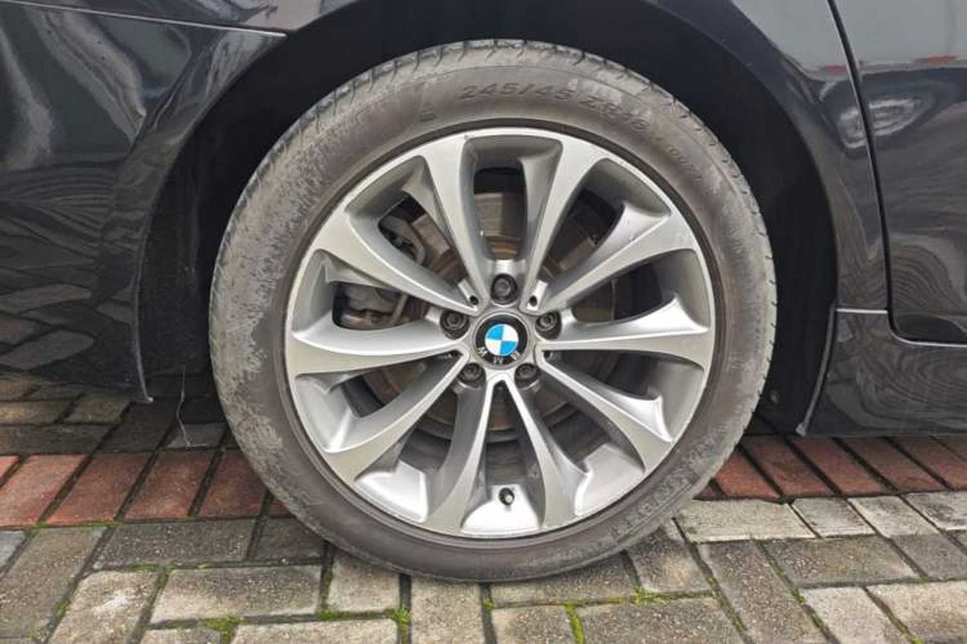 Used BMW 5 Series 2014 528Li Leading Model Exterior 5