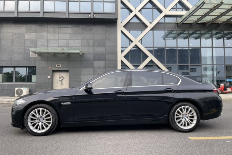 Used BMW 5 Series 2014 525Li Luxury Design Package Exterior 6
