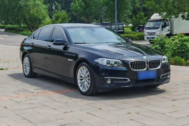 Used BMW 5 Series 2014 525Li Luxury Design Package Exterior 6