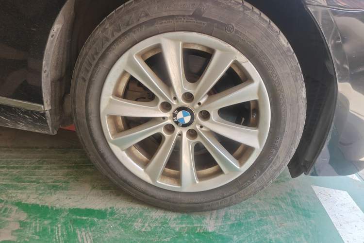 Used BMW 5 Series 2014 520Li Elegant Model Exterior 7