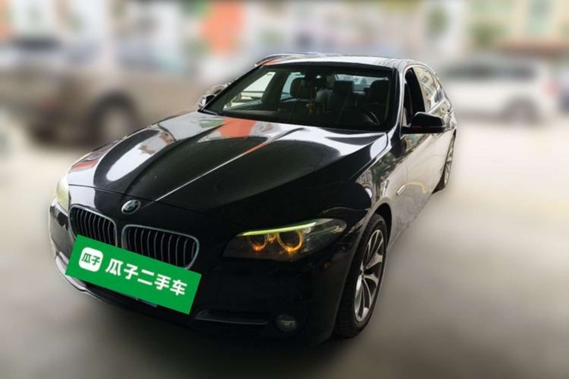 Used BMW 5 Series 2014 528Li Leading Model Front Left 45 Deg