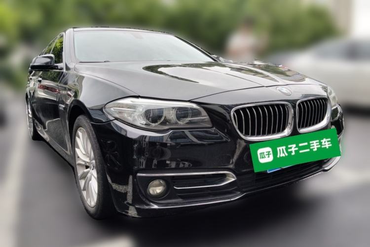 Used BMW 5 Series 2014 525Li Luxury Design Package Front Right 45 Deg