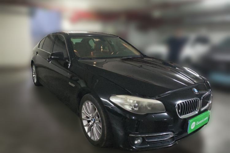 Used BMW 5 Series 2014 525Li Luxury Design Package Front Right 45 Deg