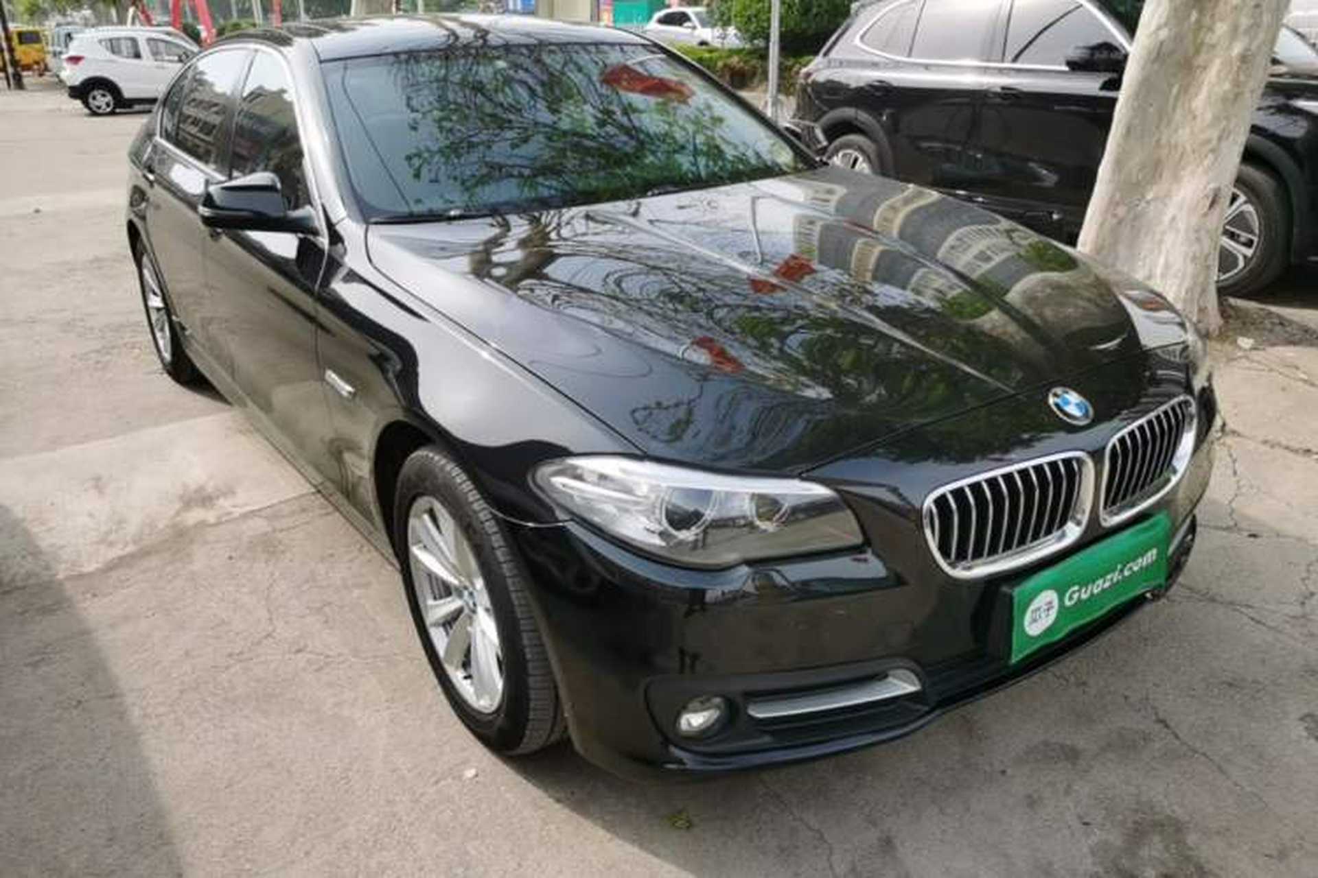 Used BMW 5 Series 2014 520Li Elegant Model Front Right 45 Deg