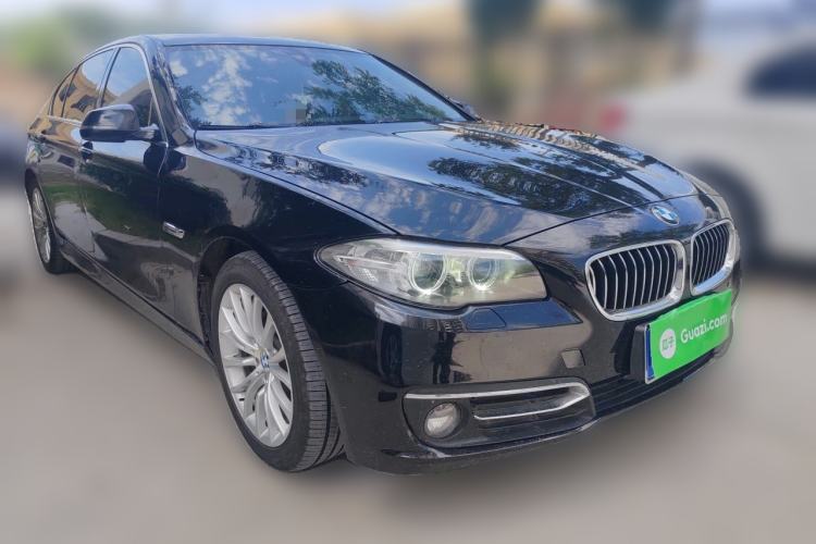 Used BMW 5 Series 2014 525Li Luxury Design Package Front Right 45 Deg