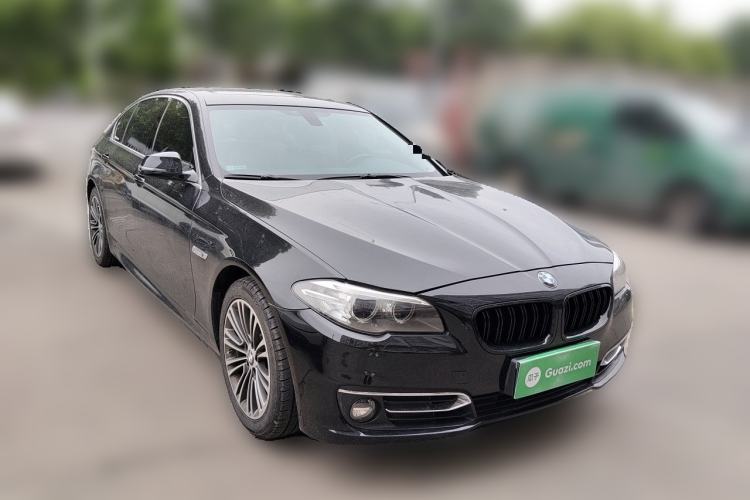 Used BMW 5 Series 2014 525Li Luxury Design Package Front Right 45 Deg