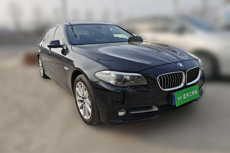 Used BMW 5 Series 2014 528Li xDrive Premium Edition Front Right 45 Deg