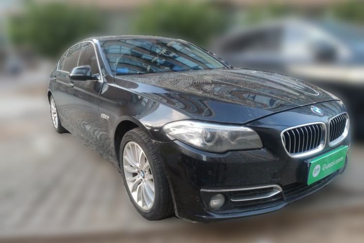 Used BMW 5 Series 2014 525Li Luxury Design Package Front Right 45 Deg