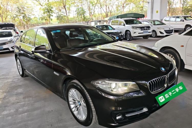 Used BMW 5 Series 2014 525Li Leading Model Front Right 45 Deg