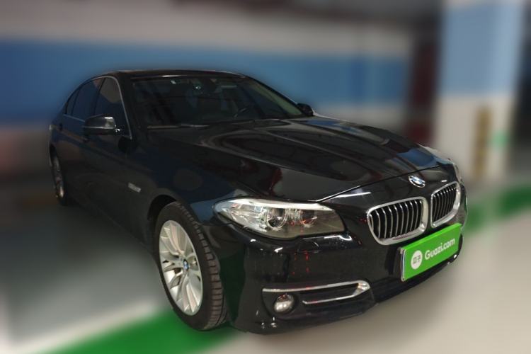 Used BMW 5 Series 2014 525Li Luxury Design Package Front Right 45 Deg