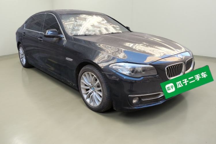 Used BMW 5 Series 2014 525Li Luxury Design Package Front Right 45 Deg