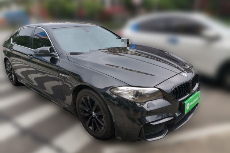Used BMW 5 Series 2014 530Li Leading Model Front Right 45 Deg