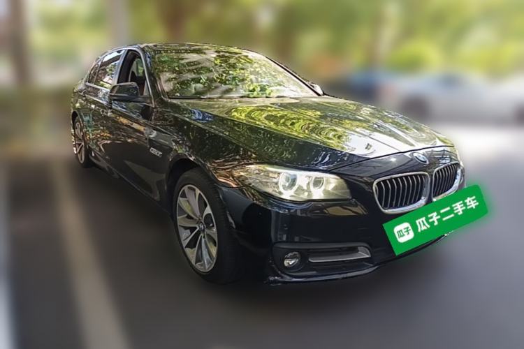 Used BMW 5 Series 2014 528Li Leading Model Front Right 45 Deg