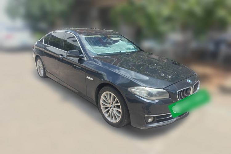 Used BMW 5 Series 2014 525Li Luxury Design Package Front Right 45 Deg