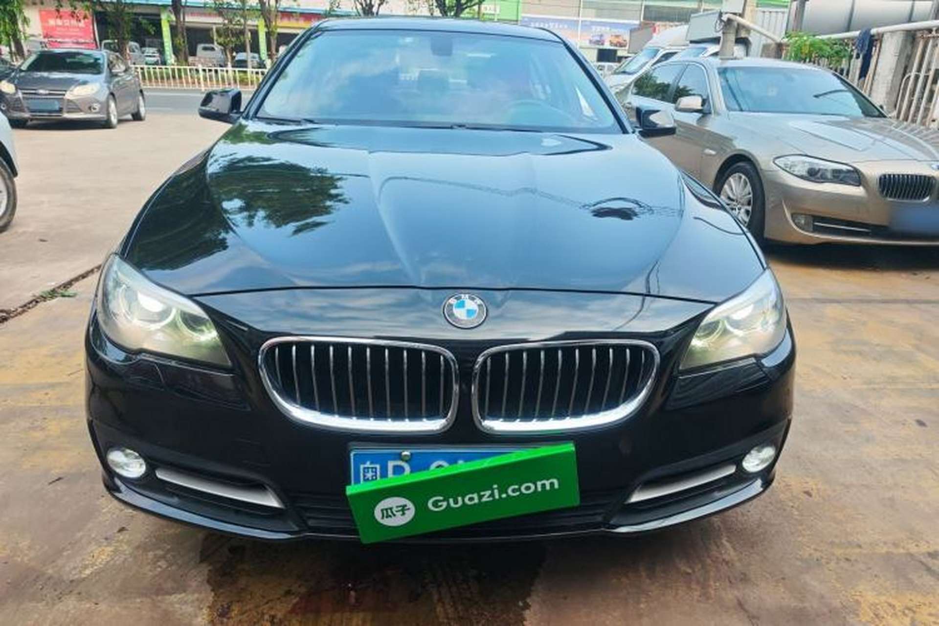 Used BMW 5 Series 2014 525Li Leading Model Front