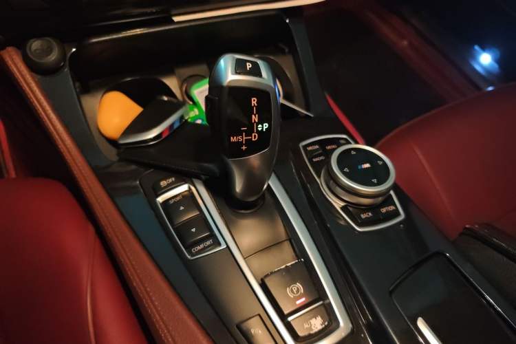 Used BMW 5 Series 2014 520Li Elegant Model Gear Lever