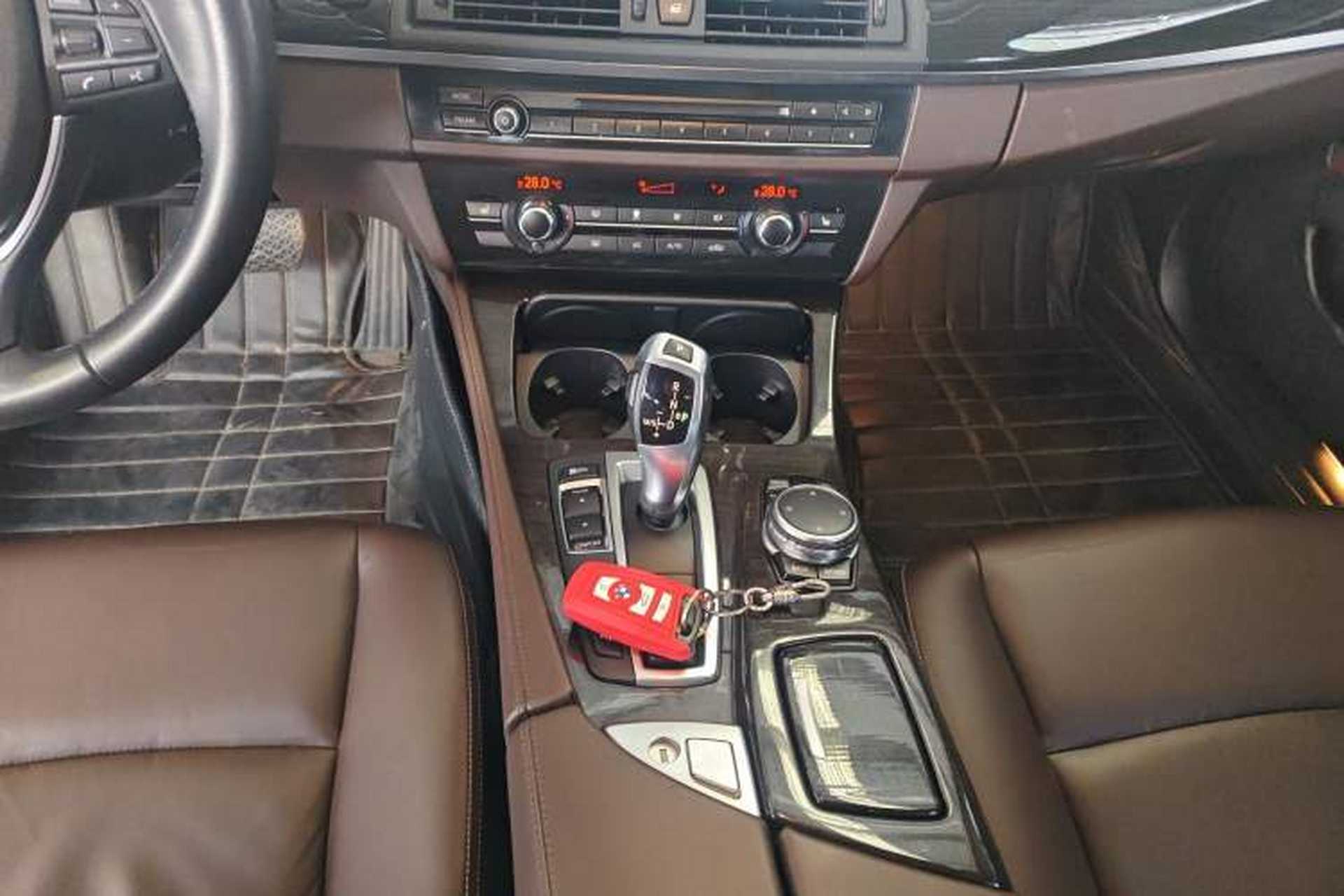 Used BMW 5 Series 2014 525Li Luxury Design Package Gear Lever