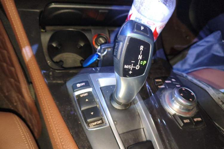 Used BMW 5 Series 2014 520Li Elegant Model Gear Lever