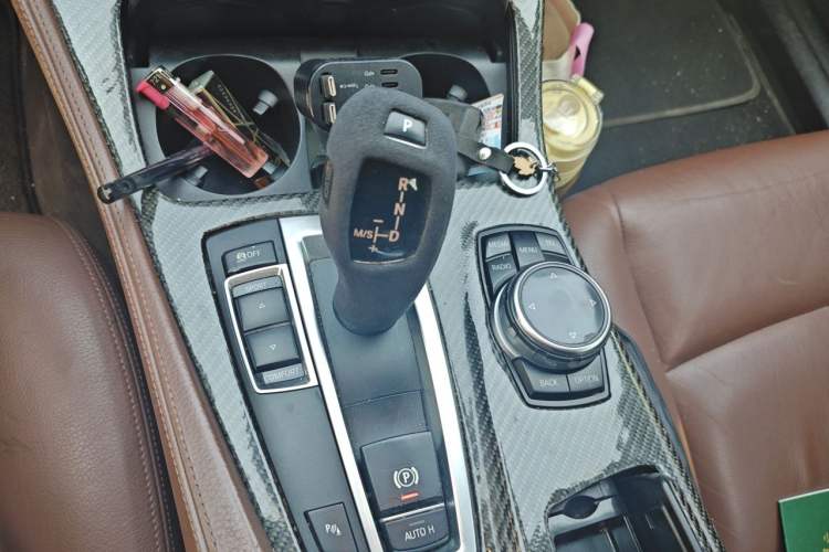 Used BMW 5 Series 2014 528Li Leading Model Gear Lever