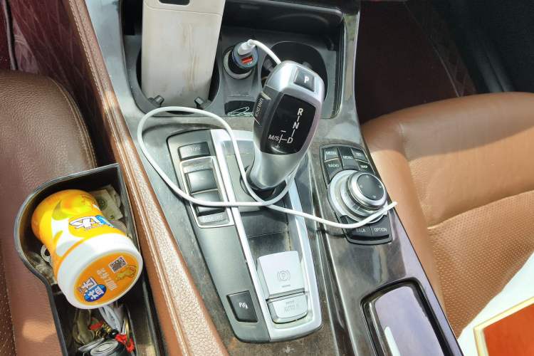 Used BMW 5 Series 2014 525Li Leading Model Gear Lever