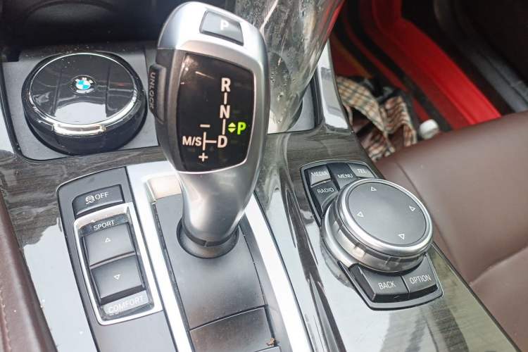 Used BMW 5 Series 2014 525Li Luxury Design Package Gear Lever