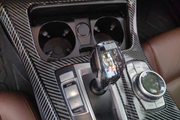 Used BMW 5 Series 2014 530Li Leading Model Gear Lever