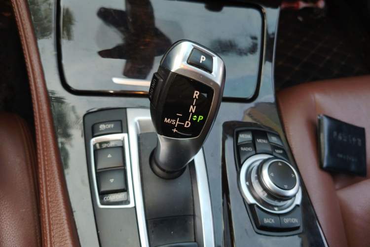 Used BMW 5 Series 2014 525Li Leading Model Gear Lever