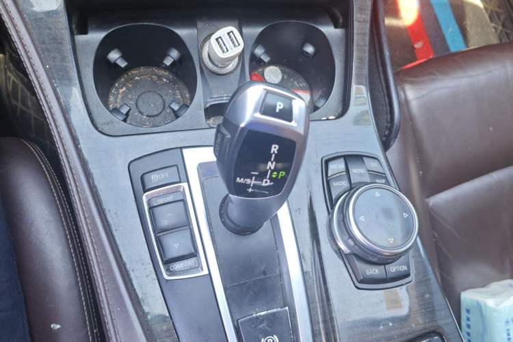 Used BMW 5 Series 2014 525Li Luxury Design Package Gear Lever