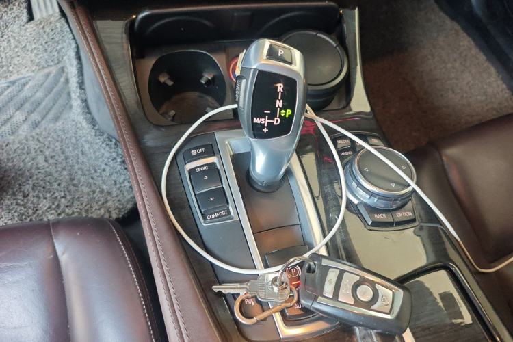 Used BMW 5 Series 2014 525Li Luxury Design Package Gear Lever