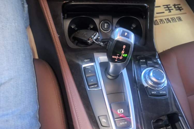 Used BMW 5 Series 2014 525Li Leading Model Gear Lever