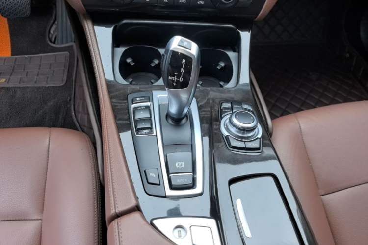 Used BMW 5 Series 2014 525Li Leading Model Gear Lever
