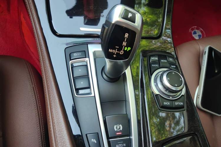 Used BMW 5 Series 2014 525Li Leading Model Gear Lever