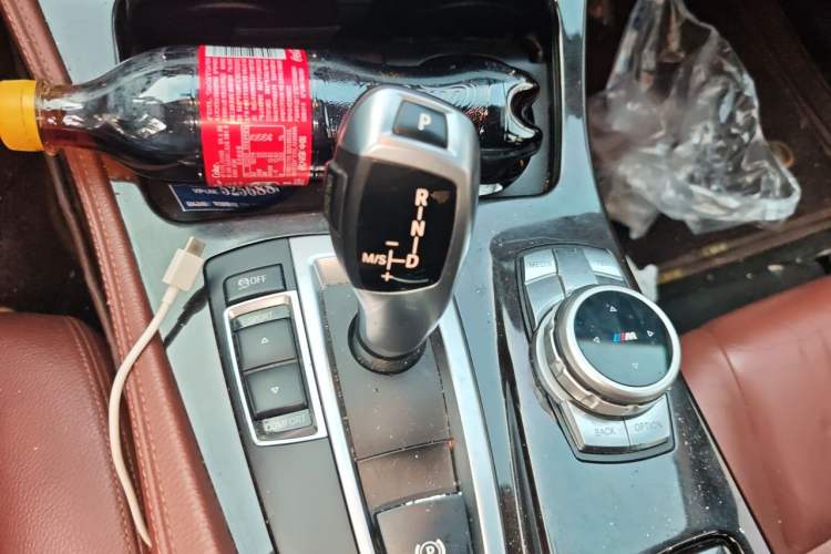 Used BMW 5 Series 2014 525Li Leading Model Gear Lever
