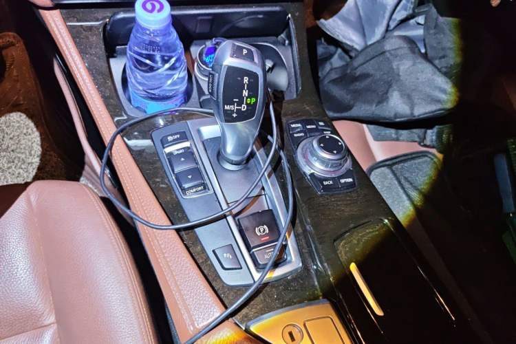 Used BMW 5 Series 2014 525Li Leading Model Gear Lever