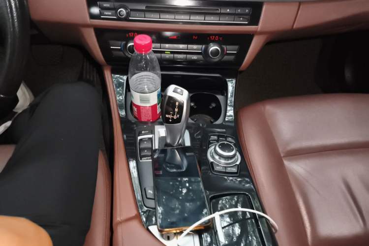 Used BMW 5 Series 2014 520Li Elegant Model Gear Lever