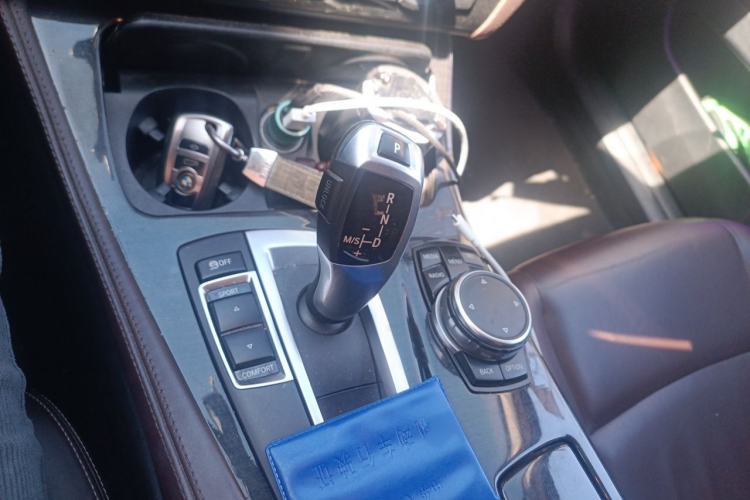 Used BMW 5 Series 2014 525Li Luxury Design Package Gear Lever