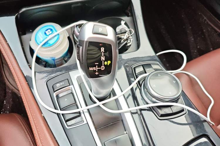 Used BMW 5 Series 2014 520Li Elegant Model Gear Lever