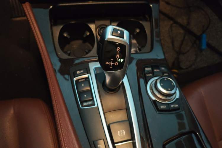 Used BMW 5 Series 2014 525Li Leading Model Gear Lever