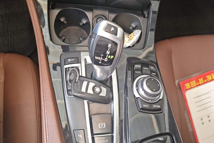 Used BMW 5 Series 2014 520Li Elegant Model Gear Lever