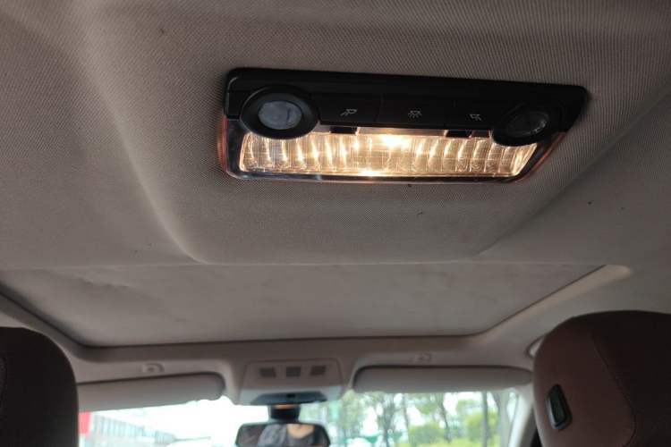 Used BMW 5 Series 2014 520Li Elegant Model Headliner