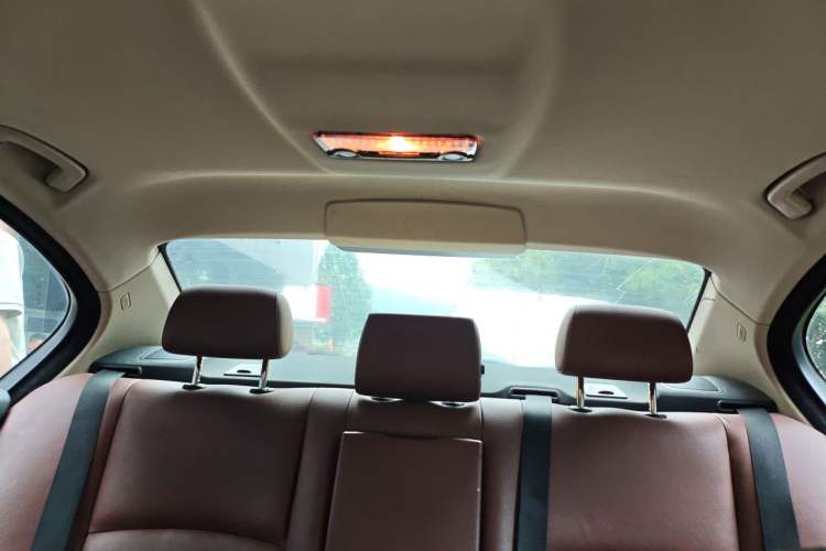 Used BMW 5 Series 2014 520i Elegant Edition Headliner