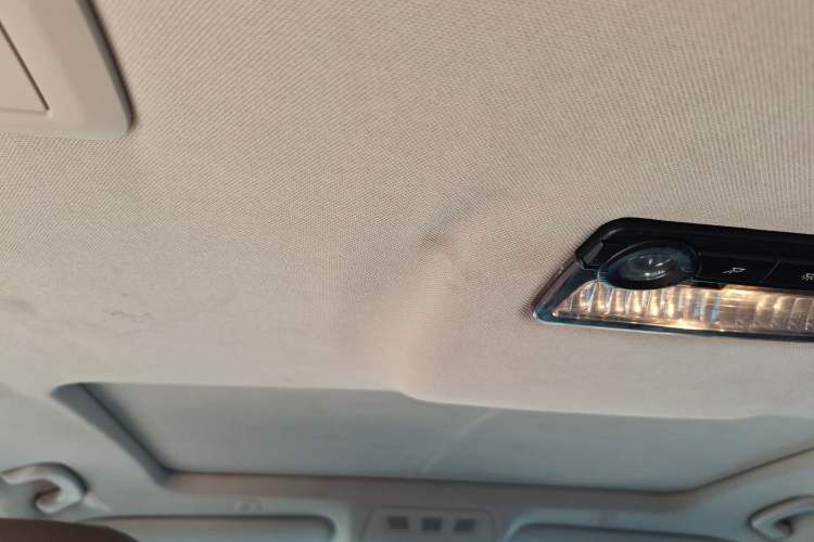 Used BMW 5 Series 2014 520Li Elegant Model Headliner