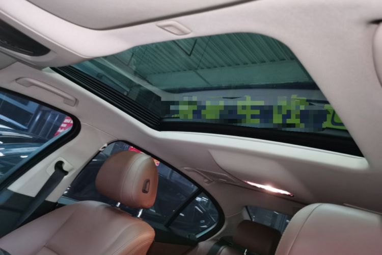 Used BMW 5 Series 2014 525Li Leading Model Headliner