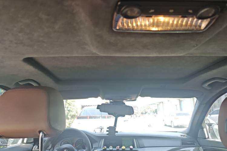 Used BMW 5 Series 2014 528Li Leading Model Headliner