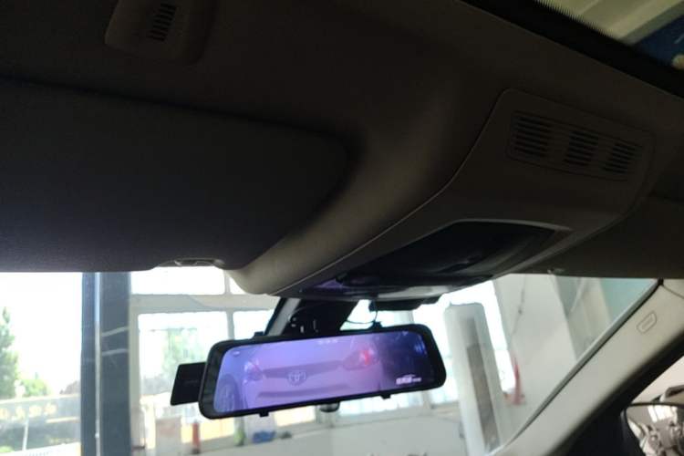 Used BMW 5 Series 2014 520Li Elegant Model Headliner