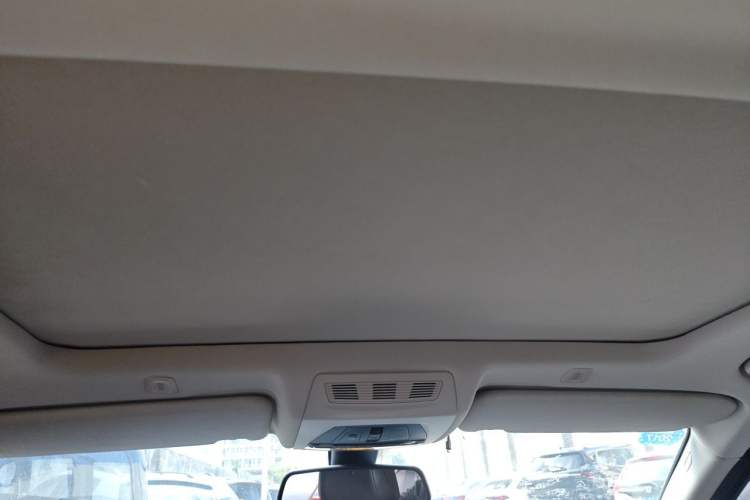 Used BMW 5 Series 2014 535Li Luxury Design Package Headliner