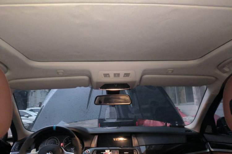 Used BMW 5 Series 2014 520i Touring Edition Headliner