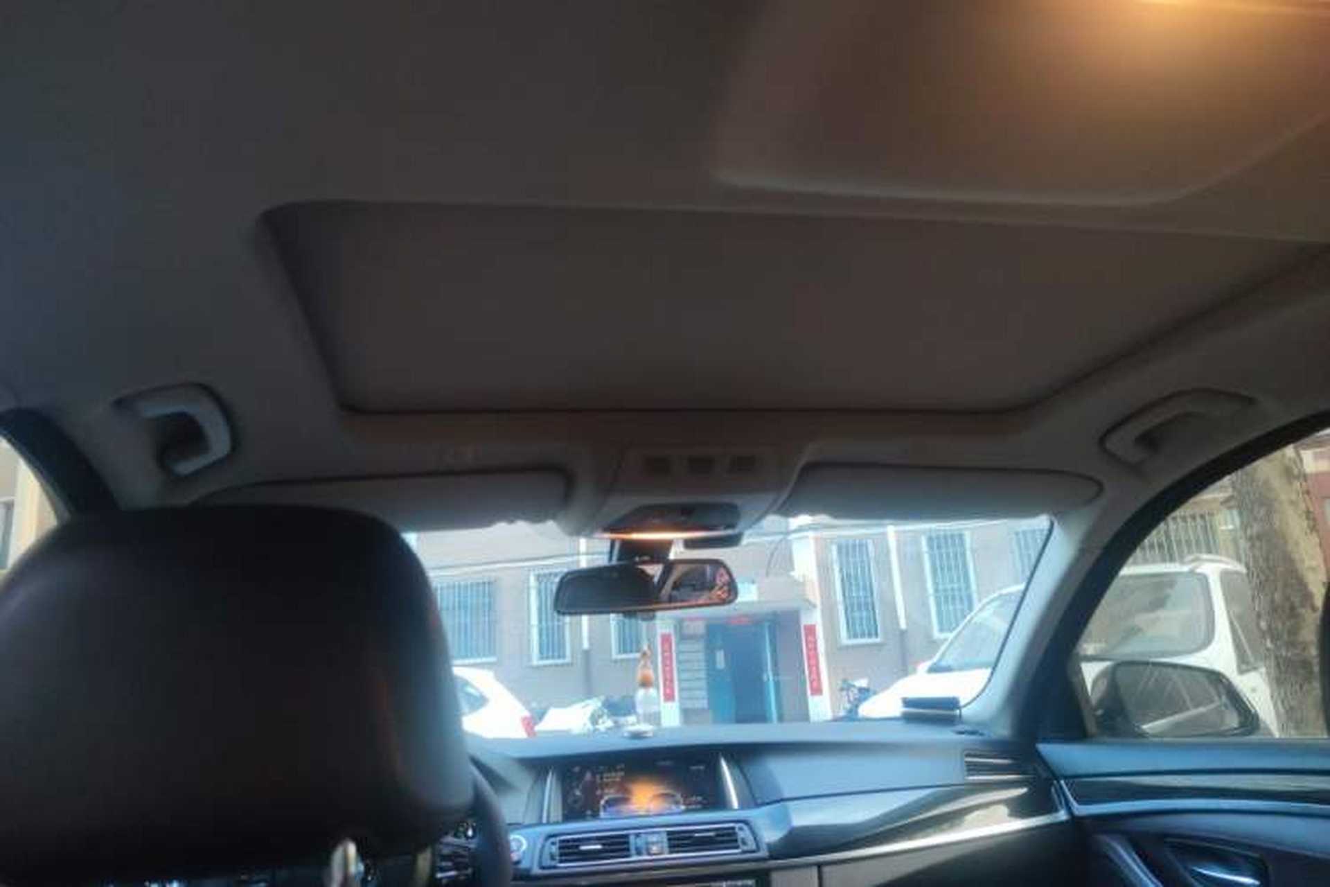 Used BMW 5 Series 2014 525Li Luxury Design Package Headliner
