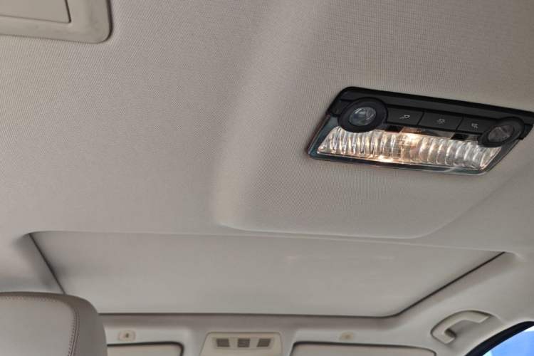Used BMW 5 Series 2014 525Li Fashion Design Package Headliner